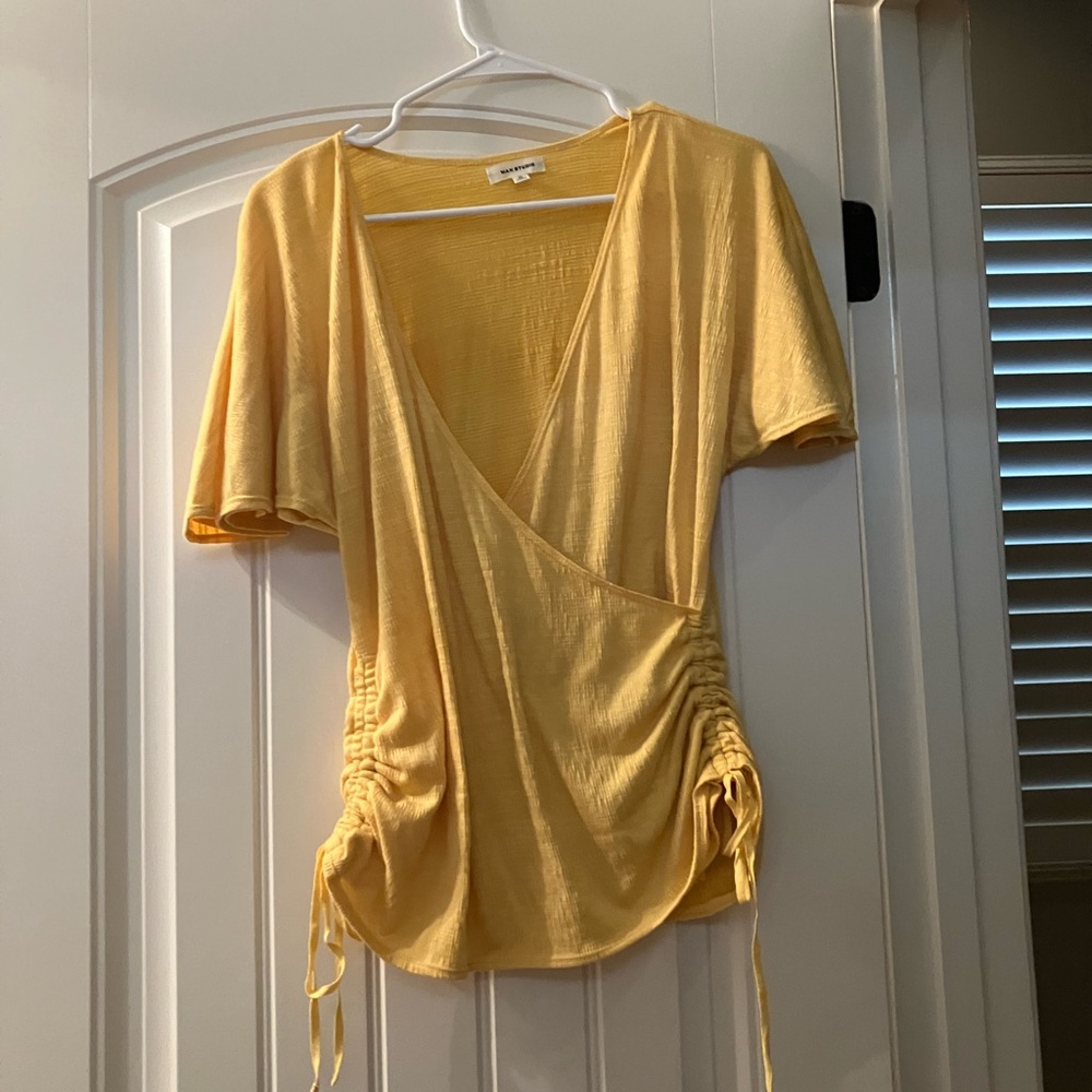 Max Studio Yellow V-Neck Cinched Waist